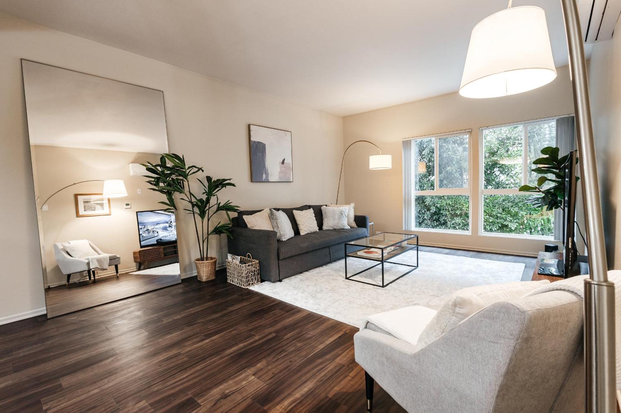All You Need 1bd In Weho Appartamento